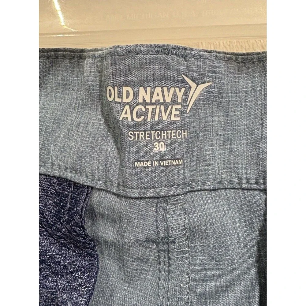 Men’s Old Navy Active Stretchtech Shorts - Size 30